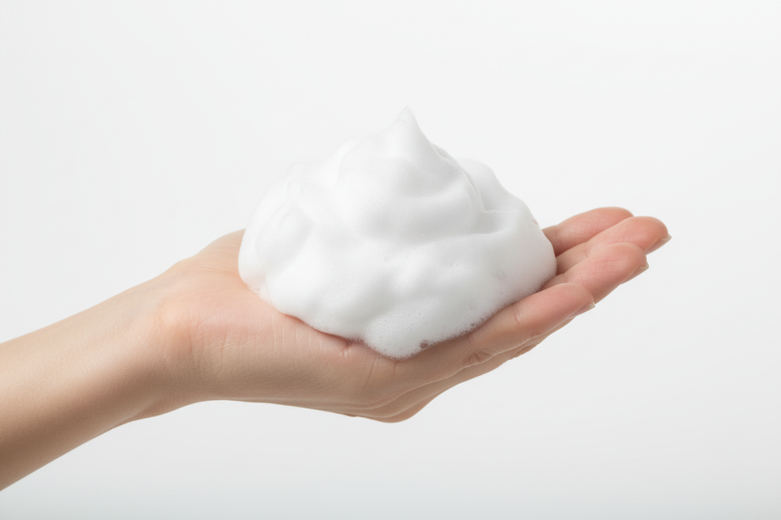 鼻のポツポツ、顎のざらつきに。プロがたどり着いた「毛穴卒業メソッド」は、落とし方のカスタマイズでした。
